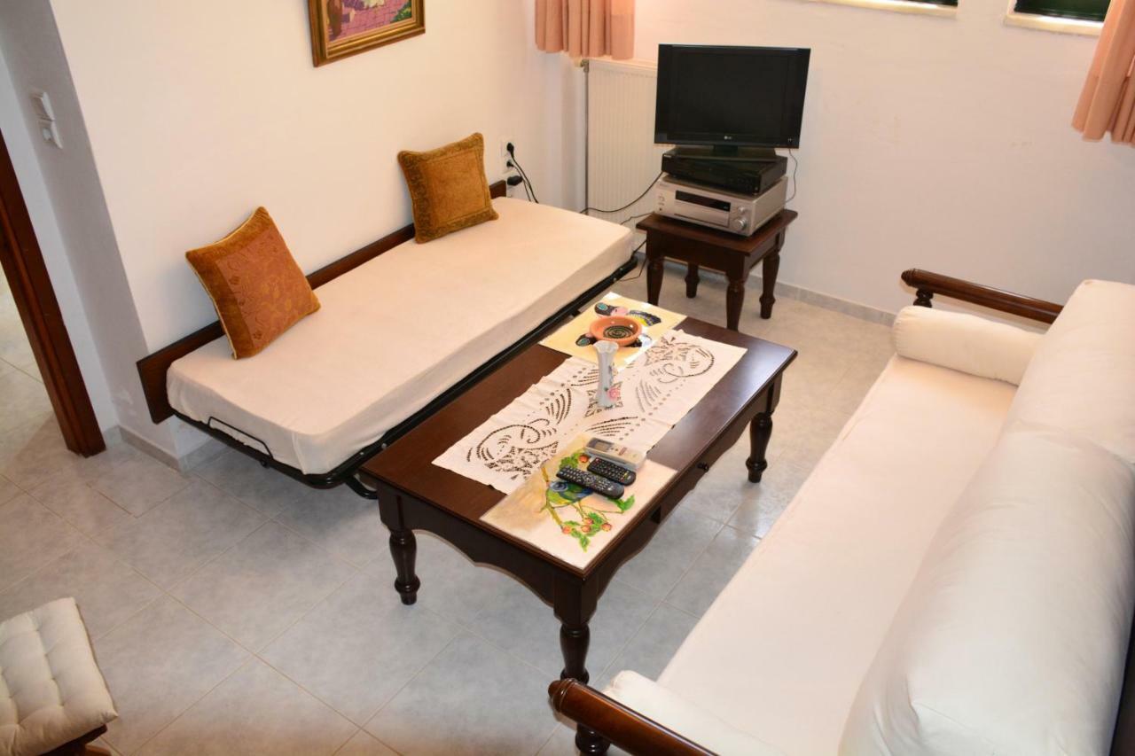 Artemis Villa