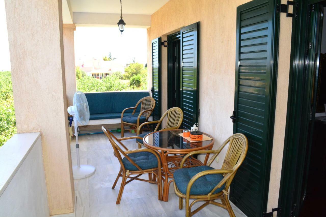 Artemis Villa